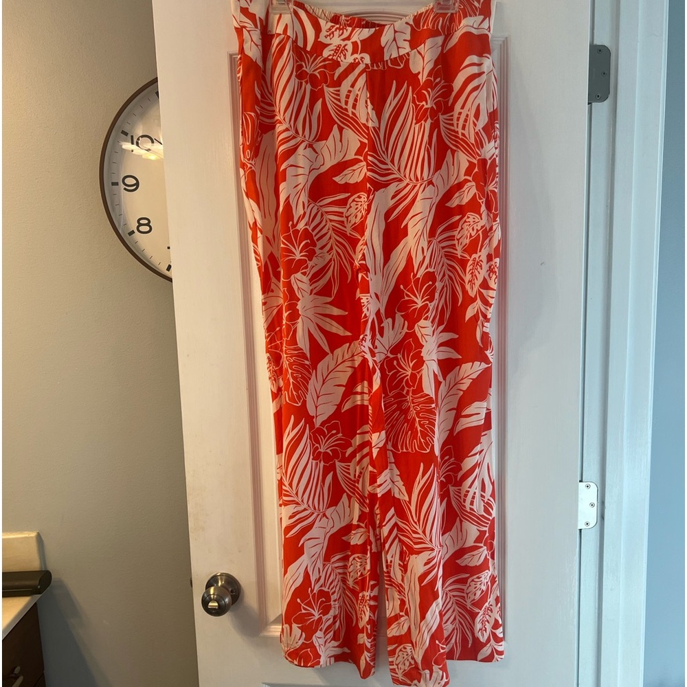 NWT MNG pull on tropical free flowing wide leg pants size XL, w pockets